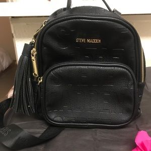 Black leather backpack 🎒 awesome condition